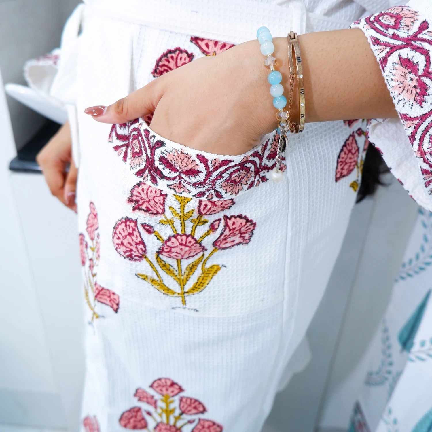 Cotton Hand block Bathrobe - Gulmukhi - Tarvik