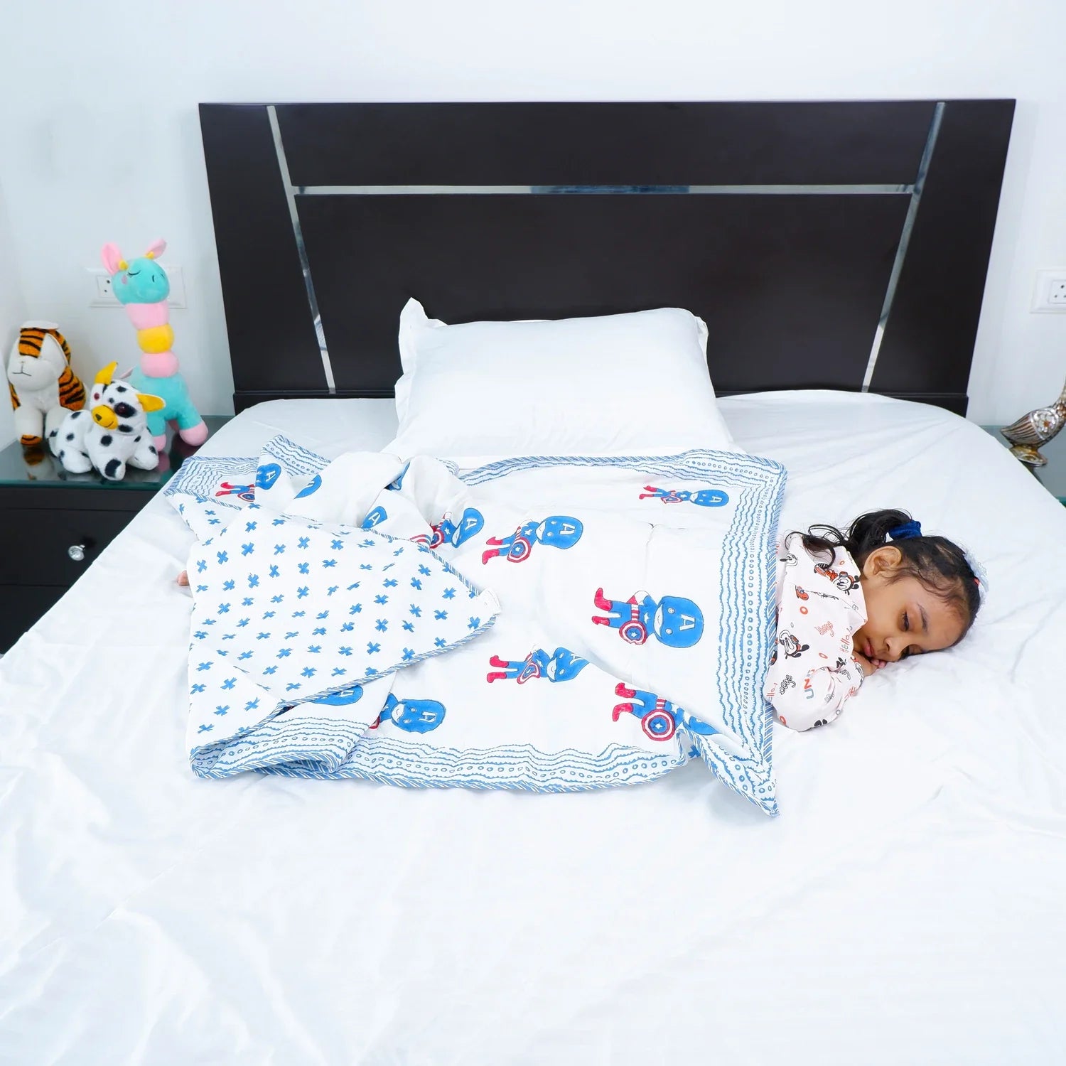 Single Bed Captain America Handblock Printed Children Bed Dohar - Housi